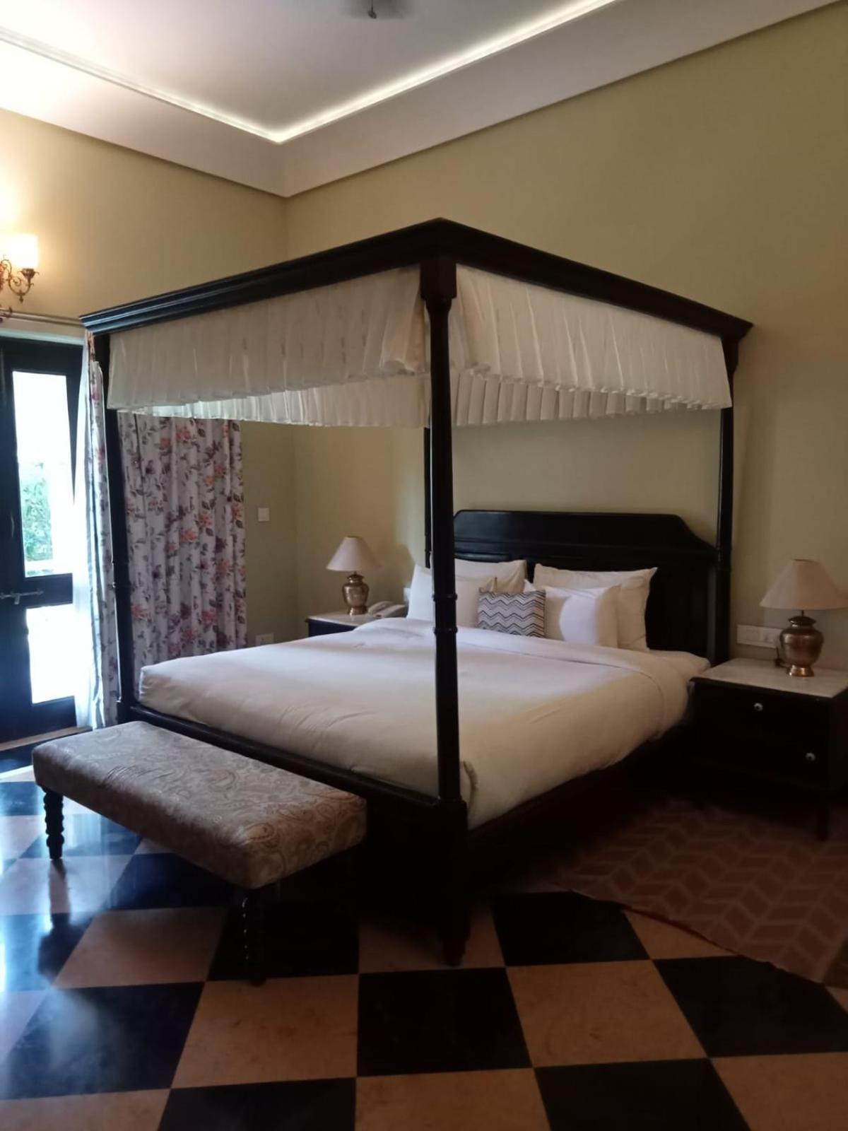 Juna Mahal Jungle Resort Ranthambore サワイ・マドプール エクステリア 写真